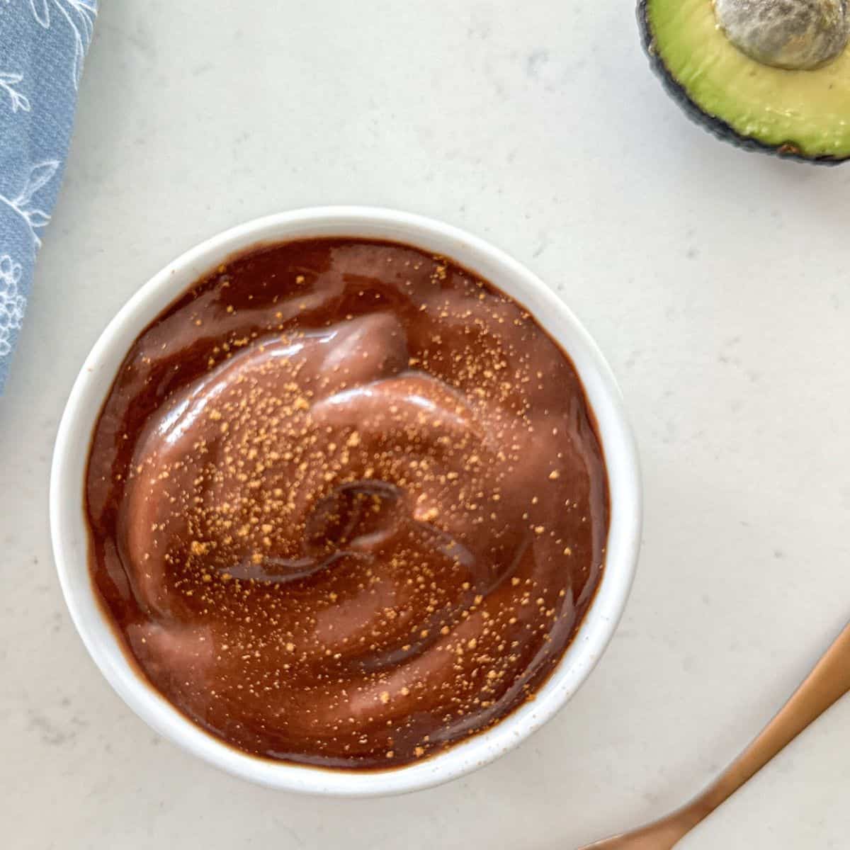 Easy 3-Ingredient Avocado Chocolate Mousse: Guilt-Free & Creamy